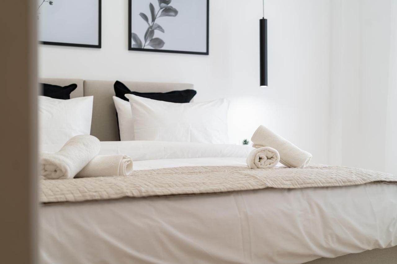 Pagrati'S Best Apartment Афины Экстерьер фото